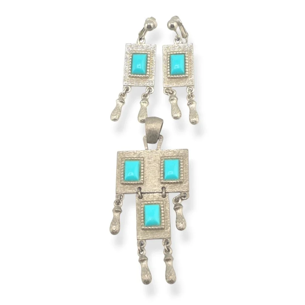 Vintage Sarah Coventry 1971 Folklore Turquoise Silver Tone Pendant Earrings Set